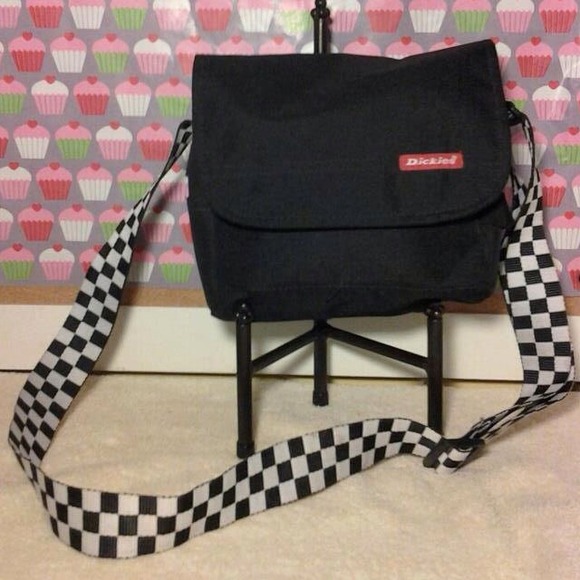 Dickies messenger bag