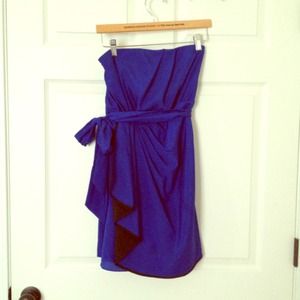 Strapless short cocktail dress