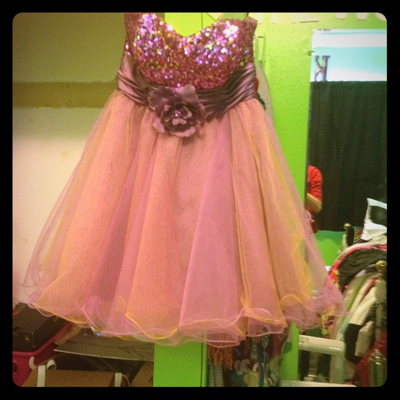 Springy prom/formal/homecoming/pageant dress