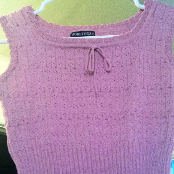 🔴🔴FOREVER21PINK VINTAGE CLASSY TOP🎀make offer🔴 - Picture 2 of 4