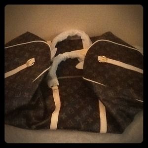 "RESERVED"New LV travel bag