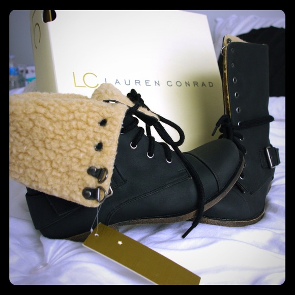 ❌SOLD❌ Lauren Conrad combat boots