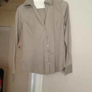 🚫 BUNDLE SOLD @wonz The limited beige shirt