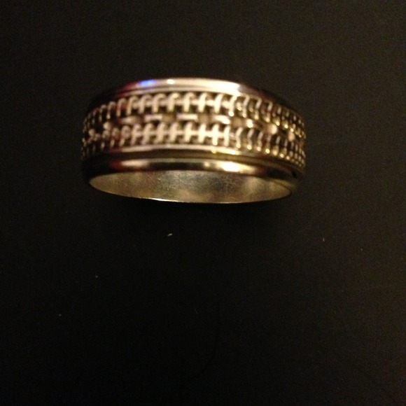 ~~Sold~~Men's silver spin ring size 12