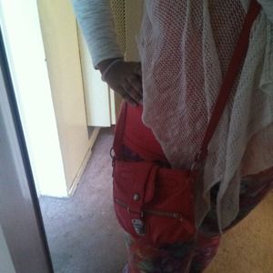Red cross body purse/shoulder bag