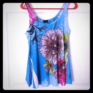 Fun flower top