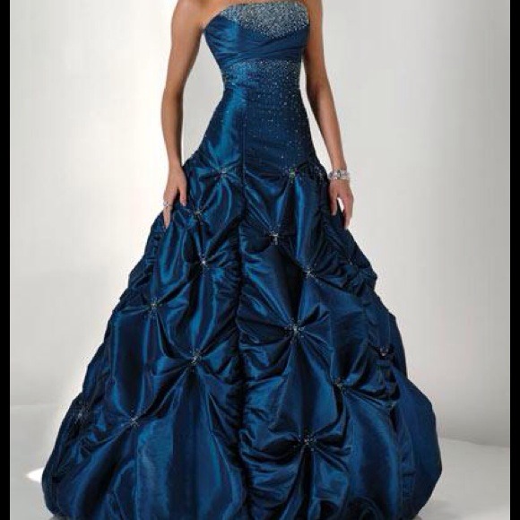 Flirt prom dress
