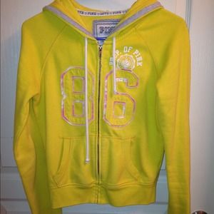 ❤ SOLD❤ Victoria secret PINK hoodie