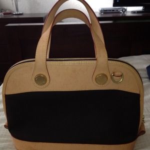 Hold Authentic Dooney and Bourke