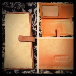 Authentic Coach Wallet