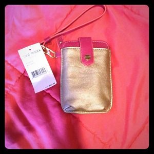 Steve madden phone/id wristlet