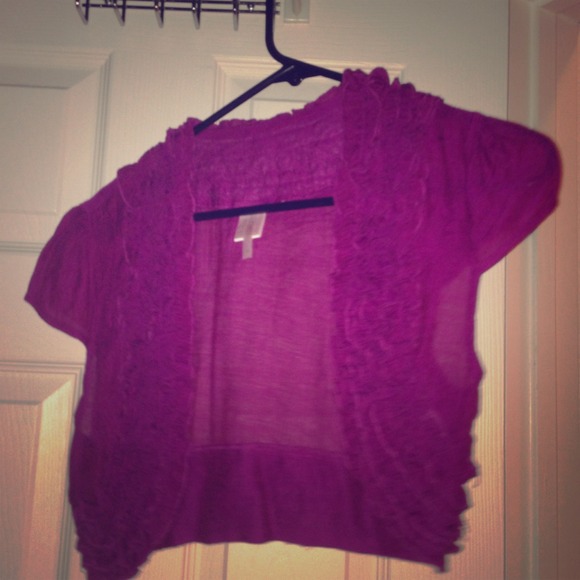 Magenta/purple shrug