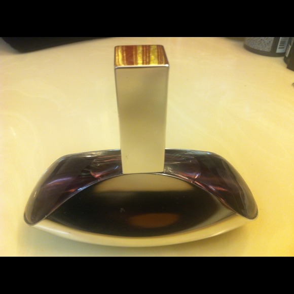 Euphoria Calvin Klein perfume
