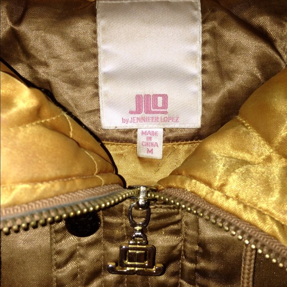 Jennifer Lopez gold bubble jacket - Picture 2 of 3