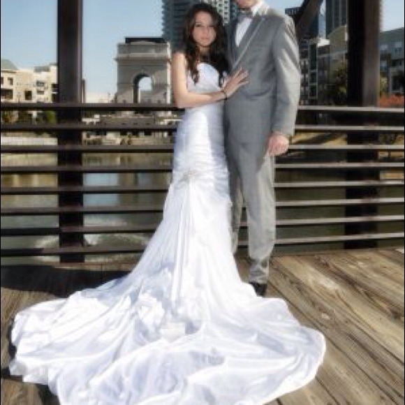 Adorae Maggie Sottero Dress. Sz 0-2. - Picture 3 of 4