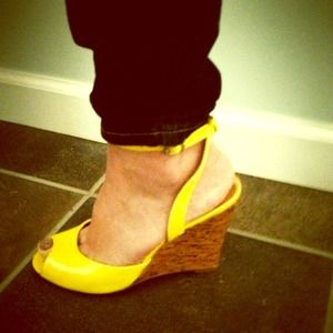 Reserved!! Canary Yellow Nine West Wedges Size 6.5