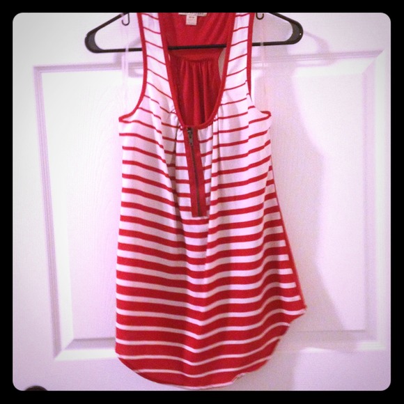 Red n white top