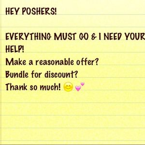 CHECK OUT MY CLOSET!(: