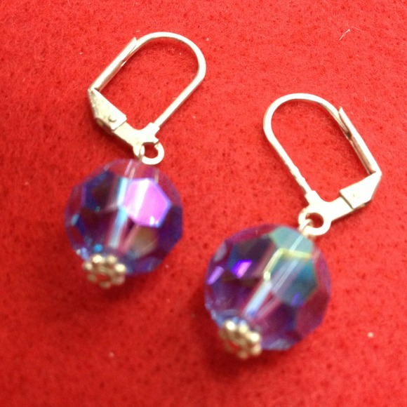 SOLD!!💍Blue Gem Stone Earring💍