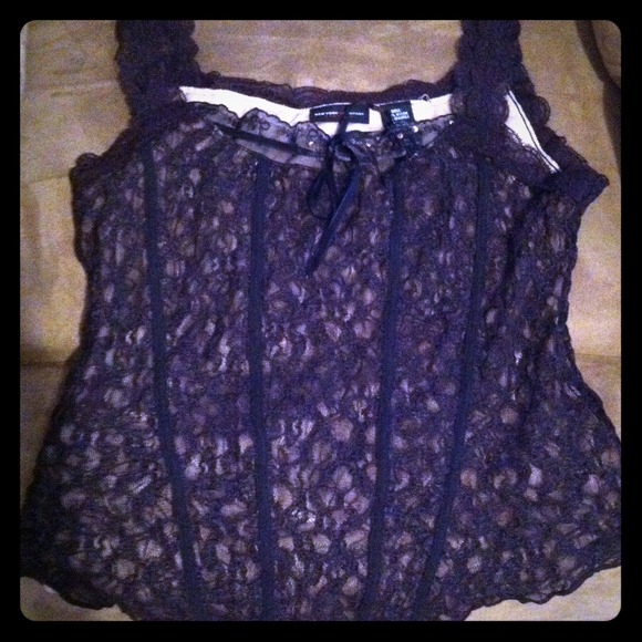 🍒SOLD🍒Lace cami from New York and Company