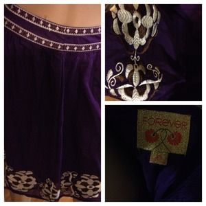 ❤Sold. Deep purple Skirt with embroidered floral