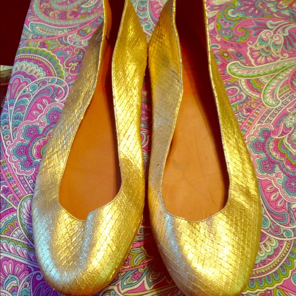 Michael Kors Shoes - ✋Sold✋✂Price cut!!✂New Michael Kors flats