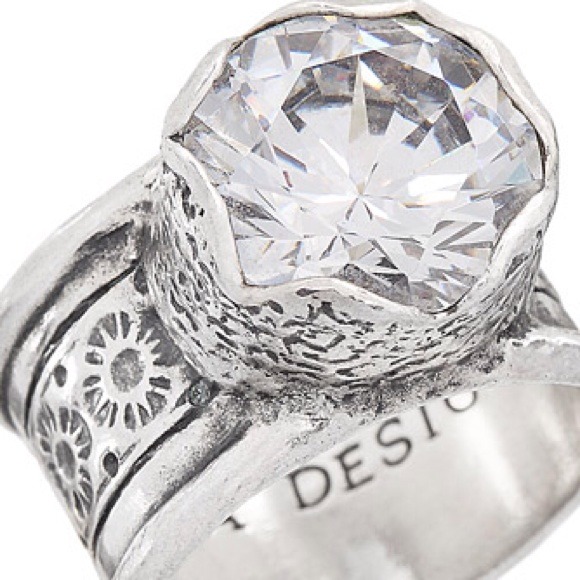 Silpada Designs Sterling Silver Ring sz 6