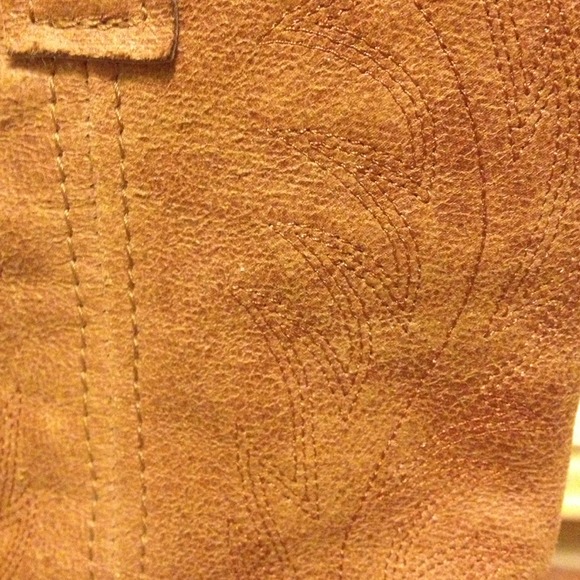 Cow girl boots only worn once! - Picture 4 of 4