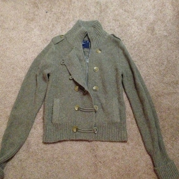 SOLD 🚫🚫🚫👍American Eagle Sweater