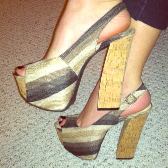 Shoes - Sexy high sandals