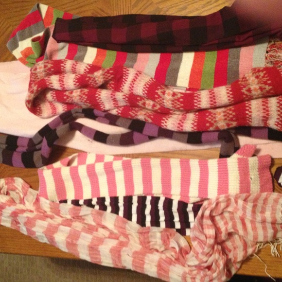 8 scarves for $20!!!!