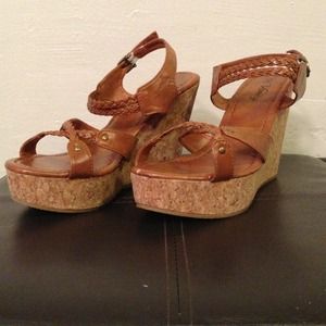 Size 8 Tan Wedges