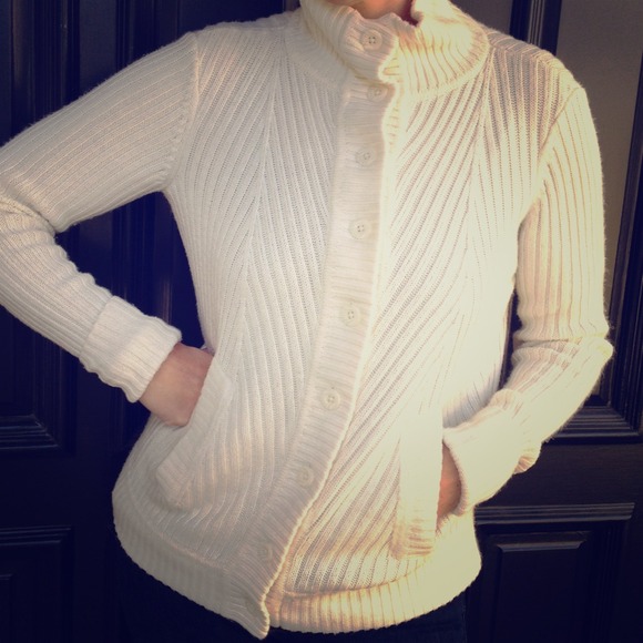 Ann Taylor Sweaters - For Sky - Ivory Ann Taylor sweater cardigan