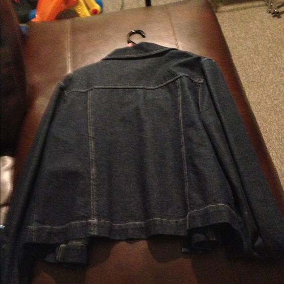 Jacket - Picture 2 of 2