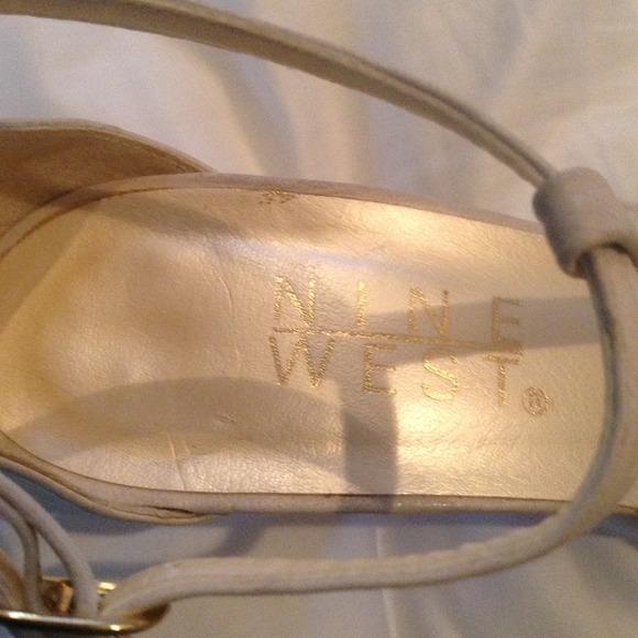 Cute heels - Picture 3 of 3