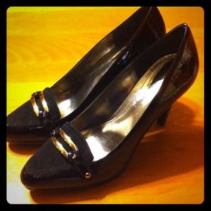 Ann Taylor Oxford Pumps