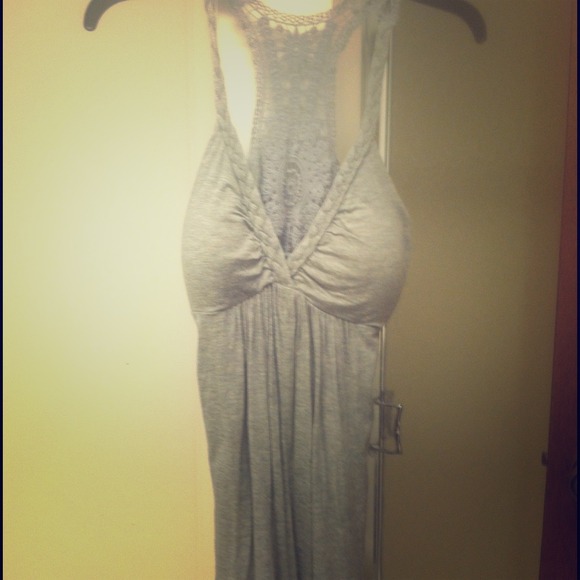 Gray tank