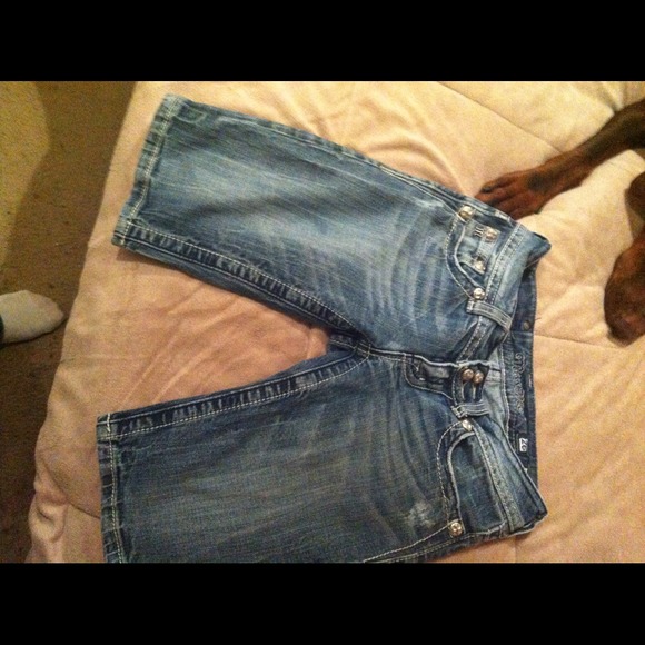 Miss Me Bermudas Shorts size 26 (2)