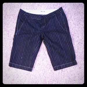 Miss Me Denim Pin Striped Capris Size 1