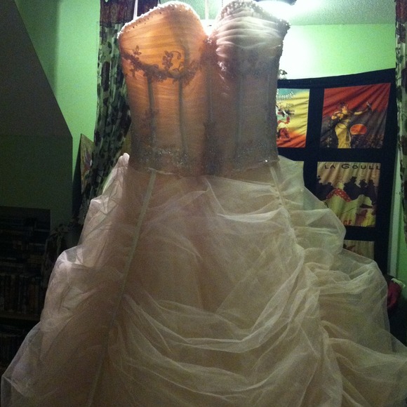 Camille La Vie ball gown!!:) in a peachy pink;) - Picture 2 of 4