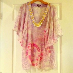 Bebe tie die tunic with a sequence neck size med