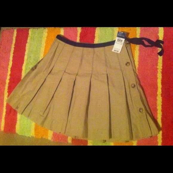 🌸Authentic Ralph Lauren Skirt 👌