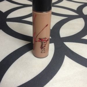 MAC LADY GAGA GLOSS NWOT
