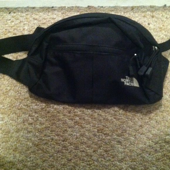 North face fanny pack