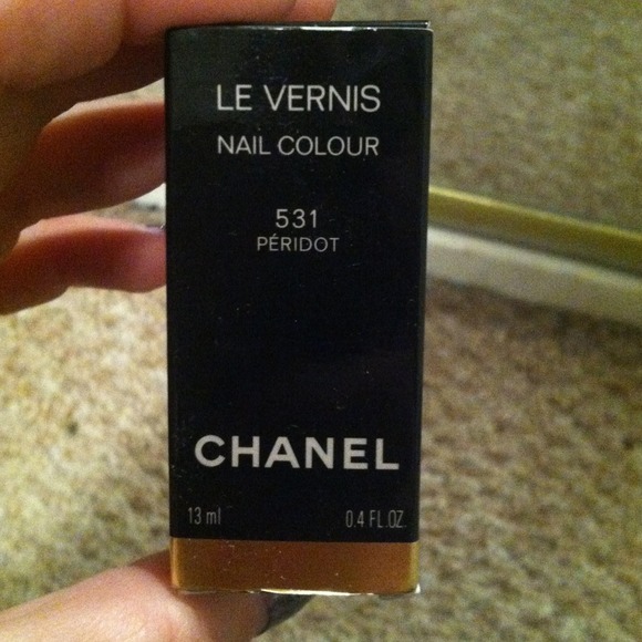 Chanel nail polish