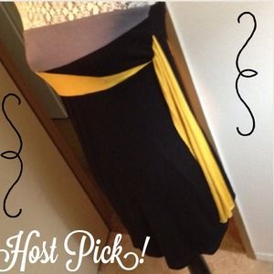 🎉HOST PICK! 11/23🎉NEW! Guess strapless dress