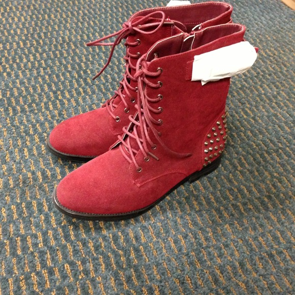 ****SOLD****Combat Boots