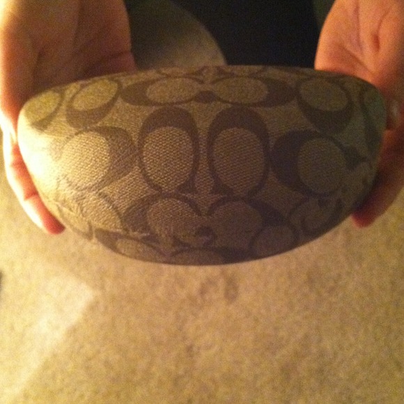 Coach sunglasses case