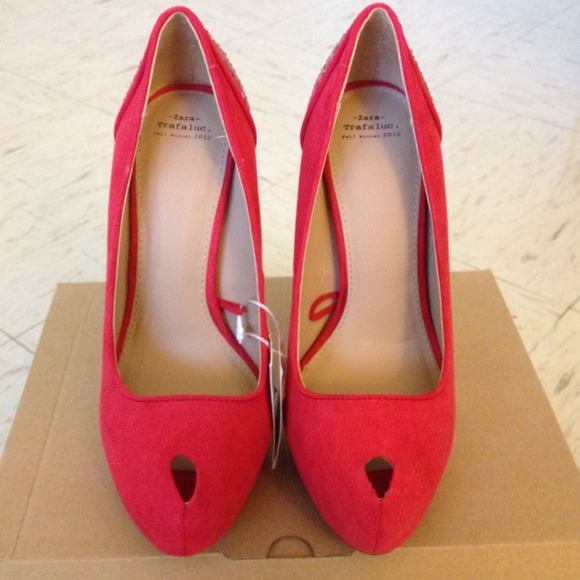 NEW Zara Peep Toe Heels