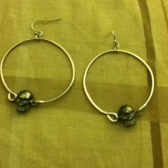 Earring